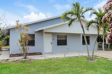 611 ALPINE AVE LAKE WORTH BEACH, FL 33461